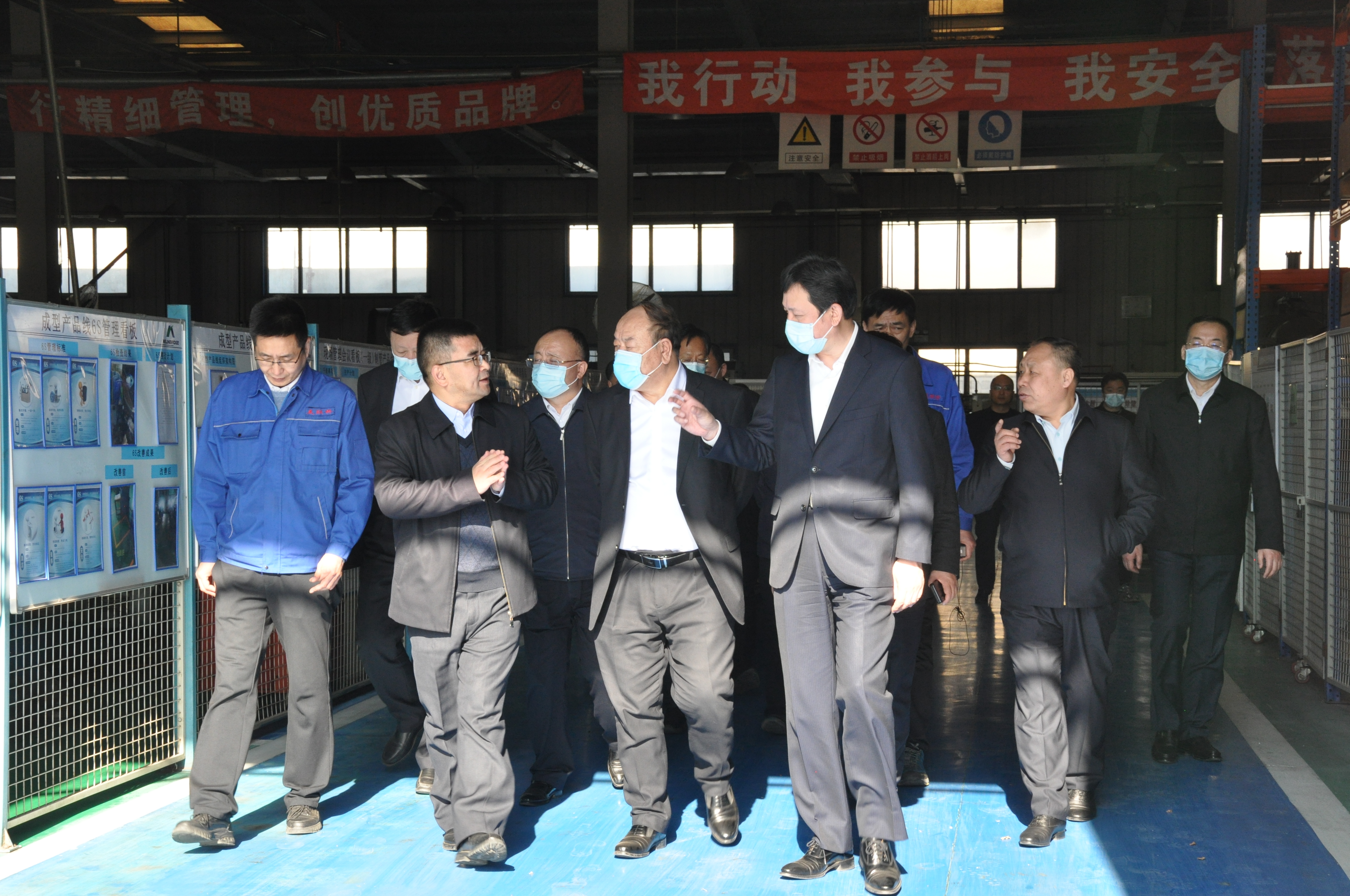 锦州市举行全市重点项目拉练检查 ——市委书记王德佳、市长靳国卫一行莅临99499威尼斯锦州工厂旅行指导事情